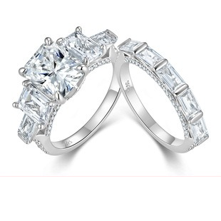 Heart accent moissanite ring - AMR-2026-083