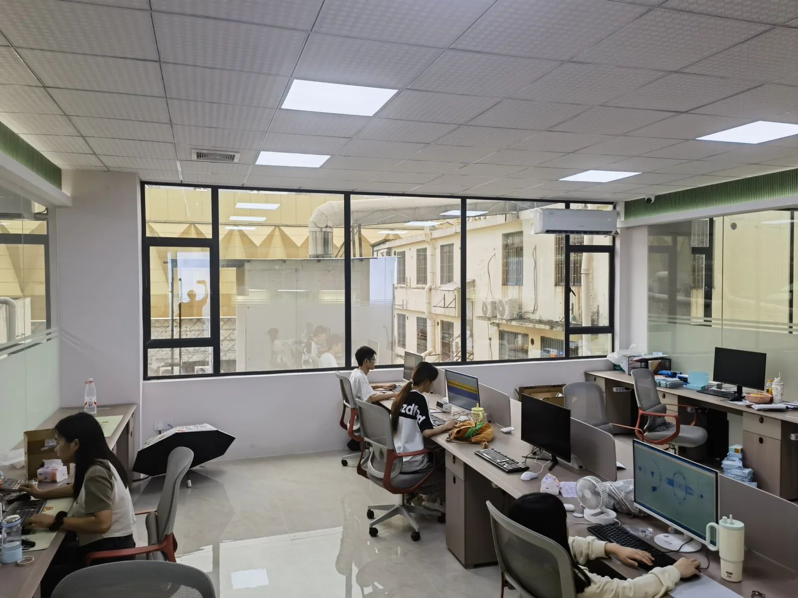 Jewelry design team working at the Astra Mois factory in Panyu, Guangzhou.